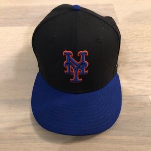 Like New NY Mets  7 5/8 Fitted Hat Subway Series